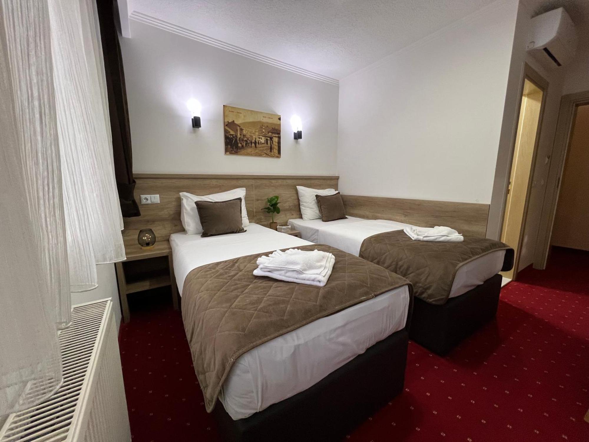 Hotel Nacional Free Parking Sarajevo Room photo
