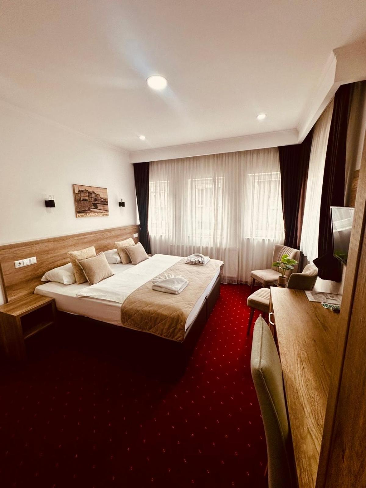 Hotel Nacional Free Parking Sarajevo Room photo